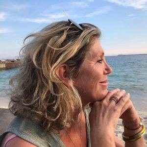 Meet your Posher, Couture